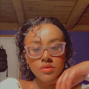 Meet your Posher, Ruth